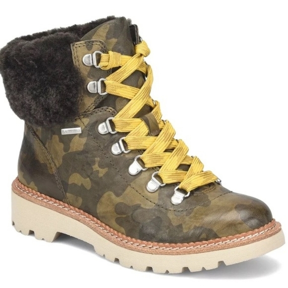 VIONICA Women's Camouflage Lace-Up Boots - Picture 2 of 8